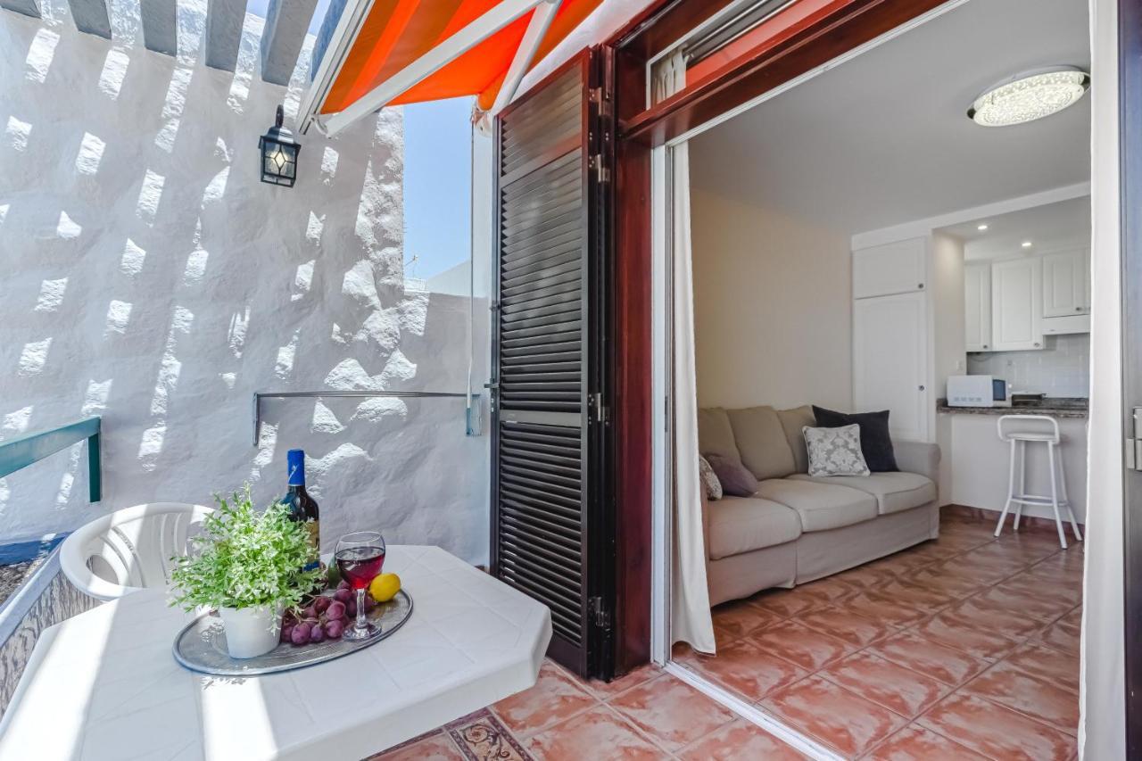 Apartment Apart America - 150 Meters From The Beach, Free Wi-Fi Arona  Buitenkant foto